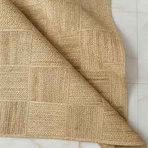 พรมปูพื้นลายตารางแบบเรขาคณิตทันสมัย ทำด้วยมือจากเส้นใยปอกระเจา ดีไซน์เรียบง่ายแต่หรูหรา เหมาะสำหรับตกแต่งบ้านสไตล์ชนบท - Product Image 5