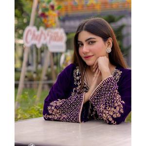 Conjunto de Top y Pantalón Elegante para Fiesta con Dupatta para Mujer - Product Image 2