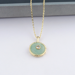 Collar colgante redondo de amazonita natural de alta calidad con delicados detalles de circonita cúbica, chapado en oro de 18k, joyería de moda, collar llamativo. - Product Image 4