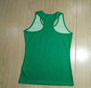 Camiseta Deportiva de Compresión, Ajustada y con Soporte, para Entrenamiento de Alto Impacto - Product Image 2