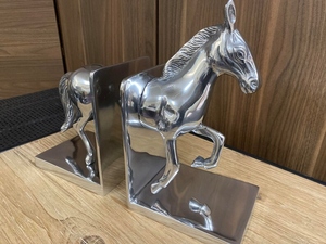 Modern design Decorative Horse Design Metal Bookend <b>Set</b> Modern Animal Sculpture Book Holder <b>Desk</b> Organizer Custom Size Finish - Product Image 5