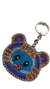Porte-clés et porte-clés en perles de rocaille brodées de couleur bleu et or avec un beau motif de cheval, pour offrir en cadeau en provenance d'Inde - Product Image 2