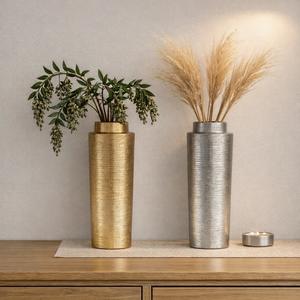 Jarrón Artístico de Metal para Mesa, para Flores Decorativas, Adorno de Lujo para Interiores, para Sala de Estar y Decoración de Hoteles - Product Image 1