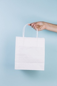 Wholesale Custom Printed Eco Friendly <b>Paper</b> <b>Gift</b> <b>Bags</b> with Strong Rope Handles for Jewelry Clothing Accessories Retail and Brand - Product Image 1