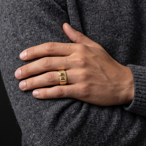Anillo Geométrico Amarillo Chapado en Oro de 22k para Hombre Divyoro, Clásico para Uso Diario, Ceremonias Religiosas - Product Image 4