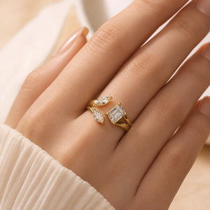 Anillo de Diseño Floral de Lujo con Diamantes Cultivados en Laboratorio con Corte Esmeralda, Chapado en Oro, Plata de Ley 925, Certificado IGI, Joyería Fina - Product Image 4