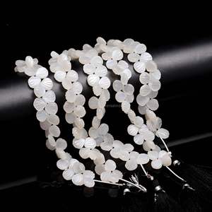 Cuentas de piedra lunar blanca natural talladas a mano, cuentas de piedras preciosas talladas a mano, cuentas de piedra lunar con perforación lateral para joyería - Product Image 2