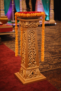 Mandap de Boda Temático Royal Bollywood, Gran Mandap de Boda Temático Maharaja Bollywood, Conjunto de Mandap Dorado Jodha Akbar para Boda - Product Image 2