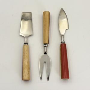 Espátula para Queso y Mantequilla de Acero Inoxidable con Mango de Madera y Resina, Cortador de Queso Clásico de Acero Inoxidable con Mango de Resina de Lujo - Product Image 4