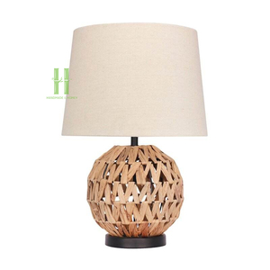 Lámpara de Mesa de Bambú Hecha a Mano, Venta al Por Mayor, Lámpara de Noche de Mimbre Natural con Pantalla de Tela y Control Táctil para el Hogar - Product Image 1