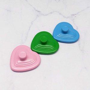 1:12 Mini French Oven Furniture Toy Set Heart Shape Alloy Material for Dollhouse Decorations and DIY <b>Dolls</b> - Product Image 6