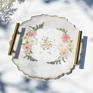 Plateau de service moderne de luxe en résine époxy fait main UNIQUE, pièce unique pour cuisine, salle de bain, salon, restaurant, hôtel, outils à épices - Product Image 1