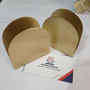 Juego de 4 posavasos opulentos de latón perforado, chapados en oro, resistentes, para té y café, con soporte, vajilla moderna. - Product Image 2