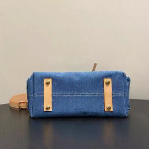 Sac messager Golden Bridge Classic Vintage en cuir véritable décoré de rivets, grande capacité, fermeture à glissière, unisexe, bandoulière - Product Image 6