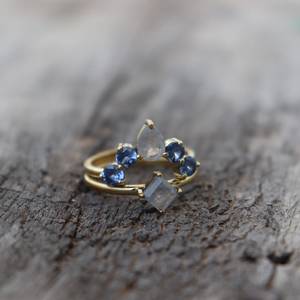 Bague de promesse en pierre de lune naturelle et saphir, pierre de lune bleue, argent sterling 925 plaqué or 14 carats, bague délicate, cadeau - Product Image 2