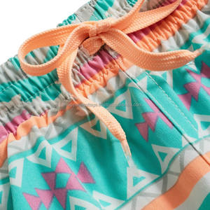 Pantalones cortos de malla para baloncesto, Shorts básicos de alta calidad con estampado 100% de poliéster, cintura elástica informal personalizada, de longitud media, con logotipo personalizado de Hip Hop - Product Image 2