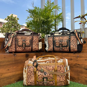 Wholesale Large Hand Tooled Leather Travelling <b>Bags</b> Cowhide <b>Travel</b> Duffel <b>Bags</b> for Unisex Custom Genuine Leather <b>Weekender</b> <b>Bags</b> - Product Image 3