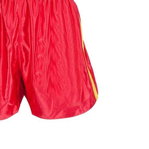 Pantalones Cortos de Boxeo Rojos Personalizables de Alta Calidad con Cintura Amarilla, Diseño de Círculo Negro y Bordado 3D, Ligeros para Artes Marciales - Product Image 5