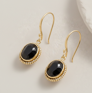 Hermosos y Elegantes Pendientes Ovalados de Ónix Negro en Plata de Ley 925 con Baño de Oro de 18K, Joyería de Moda a Precio de Mayoreo - Product Image 5