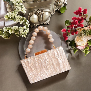 Pochette artisanale en résine mosaïque, style vintage, incrustation de perles, sac de soirée en résine, coquille et résine de haute qualité - Product Image 1