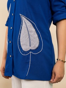 เสื้อเชิ้ตผู้หญิง BEETLE Royal Blue Premium Georgette ดีไซน์ทันสมัย สวมใส่สบายตลอดวัน พร้อมสไตล์เหนือกาลเวลา - Product Image 2