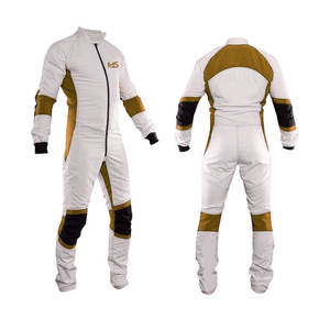 Traje de Paracaidismo Duradero con Paneles Elásticos y Cierre Seguro para Uso Activo, Traje de Paracaidismo de Alto Rendimiento - Product Image 1