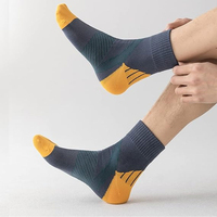 Chaussettes de sport unisexes, respirantes, anti-odeur, douces et confortables, avec technologie d'évacuation de l'humidité.