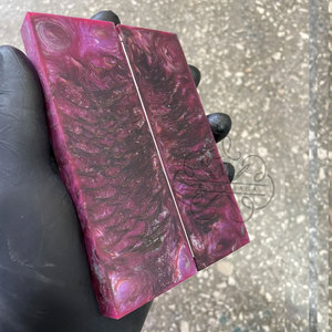 Nouvelles plaquettes de manche de couteau en résine époxy motif cône de pin au design unique, personnalisables pour la fabrication de manches de couteau - Product Image 1
