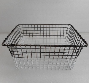 Panier rectangulaire en grillage de fer fini en cuivre fait à la main pour le stockage de cuisine pour un usage domestique directement fourni par l'Inde - Product Image 6