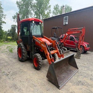 Tracteur Kubota M62 à vendre, doté de performances puissantes et d'un fonctionnement fiable pour l'agriculture, l'aménagement paysager et les travaux lourds. - Product Image 4