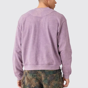 เสื้อสเวตเชิ้ตผู้ชายสีม่วงลาเวนเดอร์ ย้อมสีแบบ Garment Dyed ทรงครอป บ็อกซี่ฟิต ผ้าฟลีซ คอกลม ผ้าฝ้าย สตรีทแวร์ สวมใส่สบาย - Product Image 2