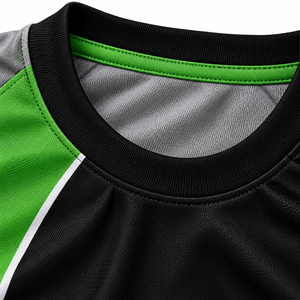 Ensemble de vêtements de sport pour hommes personnalisé, noir et vert, t-shirt à manches courtes, shorts, uniforme d'équipe d'entraînement - Product Image 4