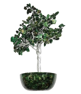 Árbol de Ágata Verde con Base de Resina de Jade Verde, Árboles de Ágata Semipreciosos Curativos para Regalos, Compre en Amayra Crystal - Product Image 1