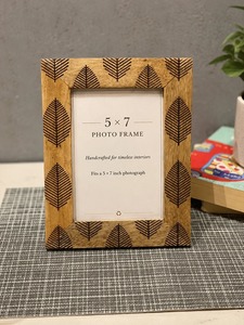 Marco de fotos de madera de mango con diseño de hoja, 5x7, dorado, para exhibición en mesa, decoración, regalo para boda, decoración del hogar - Product Image 2