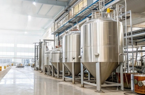 Tanque de Almacenamiento de Acero Inoxidable para Microcervecería de 10BBL, Recipiente a Presión para Fermentación y Producción de Cerveza con Dimensiones Personalizables - Product Image 3