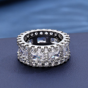 Anillo de compromiso unisex de moissanita con corte princesa S925, chapado en oro de 18K, engaste pavé, banda geométrica de lujo, joyería de boda y cóctel - Product Image 2