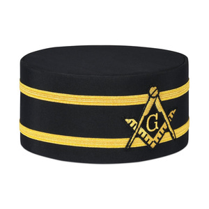 Gorra de Masonería Blue Lodge Master Mason, Tela Negra, Banda Dorada, Bordado de Escuadra y Compás, Diseño Personalizado G, Gorra Ceremonial - Product Image 2