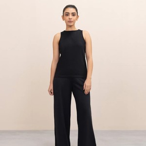 Camiseta de Mujer Negra de Manga Corta, Cuello Redondo, Tejida, Ajustada, Informal, de Color Sólido, Ecológica, de Algodón/Fibra de Bambú, Teñida - Product Image 2