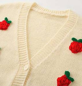 Camiseta Ligera de Punto con Cuello en V, Transpirable, para Mujer, Suave y Fluida, para Primavera, Estilo Pullover - Product Image 4