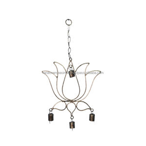 Carillón de viento de loto de Metal decorativo de pared hecho a mano, carillón de viento colgante de hierro, uso para Patio, decoración del hogar a un precio asequible - Product Image 1
