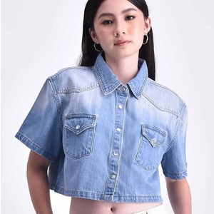 Chemisier en jean respirant à manches courtes pour femme, en coton de haute qualité, style décontracté, personnalisable - Product Image 1