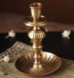 Candelabro de metal dorado premium para decoración del hogar y centros de mesa para bodas, diseño elegante, soporte de hierro para velas en oferta. - Product Image 6