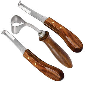 Stainless Steel Double <b>Edged</b> Hoof <b>Trimming</b> Knife <b>Wooden</b> Handle Non-Slip Equine Grooming Tool for Horse Farrier Veterinary Use - Product Image 6