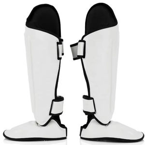 Nuevas Espinilleras de Cuero de Alta Calidad, Protección Profesional, Cierre de Velcro, Último Diseño, Espinilleras Hechas de Cuero - Product Image 1