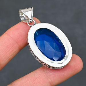 Magnifique pendentif en topaze bleue de Londres, pierre précieuse créée en laboratoire, en argent sterling 925, fait main, bijou statement, cadeau pour femme - Product Image 2