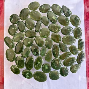 Fabricante Mayorista de Jade Nefrita Natural, Cuarzo Verde, Piedras Preciosas Sueltas, Cabujones, Proveedor a Granel de la India, Jaipur, kg - Product Image 3