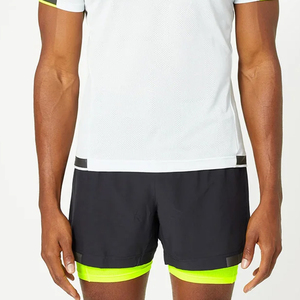 เสื้อยืดโพลีเอสเตอร์ทนทานสำหรับทีมกีฬา ออกแบบลายกราฟิกได้ตามต้องการ ระบายอากาศได้ดี เหมาะสำหรับการฝึกซ้อม - Product Image 2