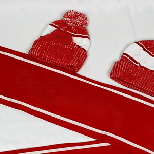 ชุดผ้าพันคอและหมวกไหมพรมอะคริลิคยาวลายแจ็คการ์ดสีแดงและสีขาว Delta Sigma Theta DST |   ชุดของขวัญความอบอุ่นในฤดูหนาวสำหรับชมรมนักศึกษาแบบกำหนดเอง - Product Image 5
