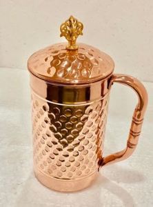 Ensemble de carafes en cuivre pour une culture artistique raffinée de la table, service d'eau en métal avec verres, durable et réutilisable pour le service de table. - Product Image 4