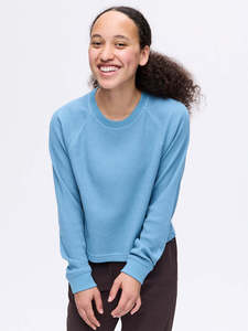 Sweat-shirt en molleton biologique pour femmes, sweat-shirts personnalisés, sweat-shirts surdimensionnés en coton pur, pull à col rond naturel pour femmes, vêtements pour femmes - Product Image 1